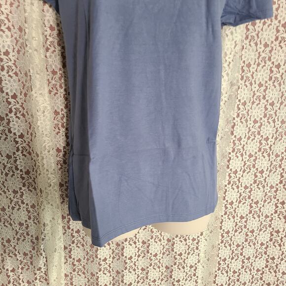NWOT Hanes light blue v neck t-shirt size Xl - Picture 3 of 7